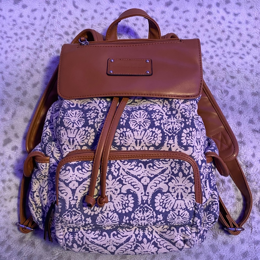✨3/$15✨ Small Drawstring Backpack